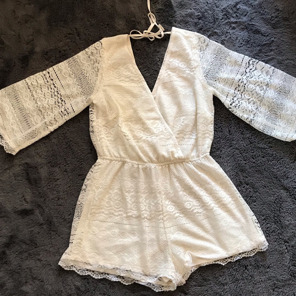 Band Of Gypsies White Lace Romper with Sleeves